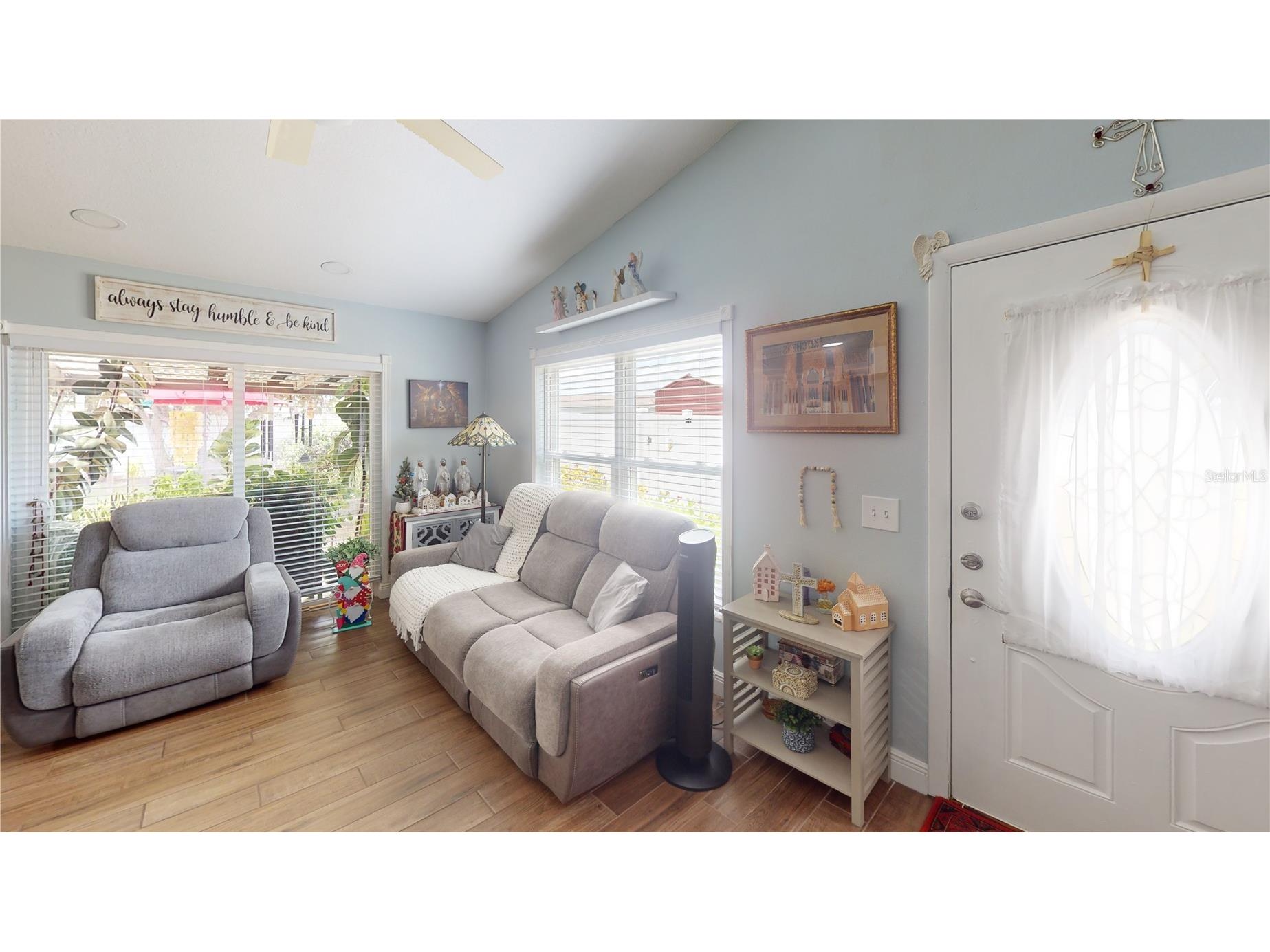 1215 Coolmont Drive Brandon FL 33511 TB8523878 image5