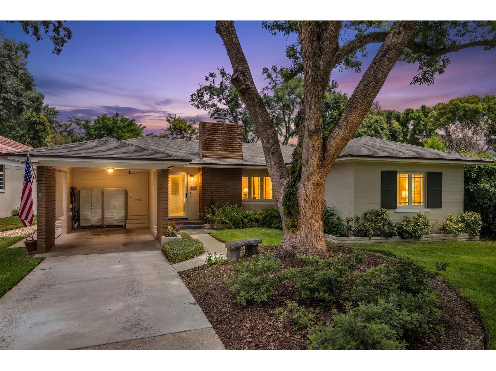 1215 Delaney Park Drive Orlando FL 32806 - LAKE EMERALD O6425159 image1
