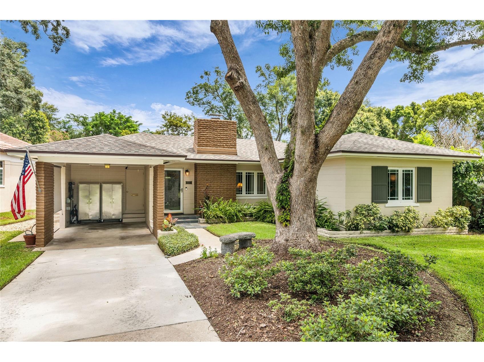 1215 Delaney Park Drive Orlando FL 32806 - LAKE EMERALD O6425159 image2