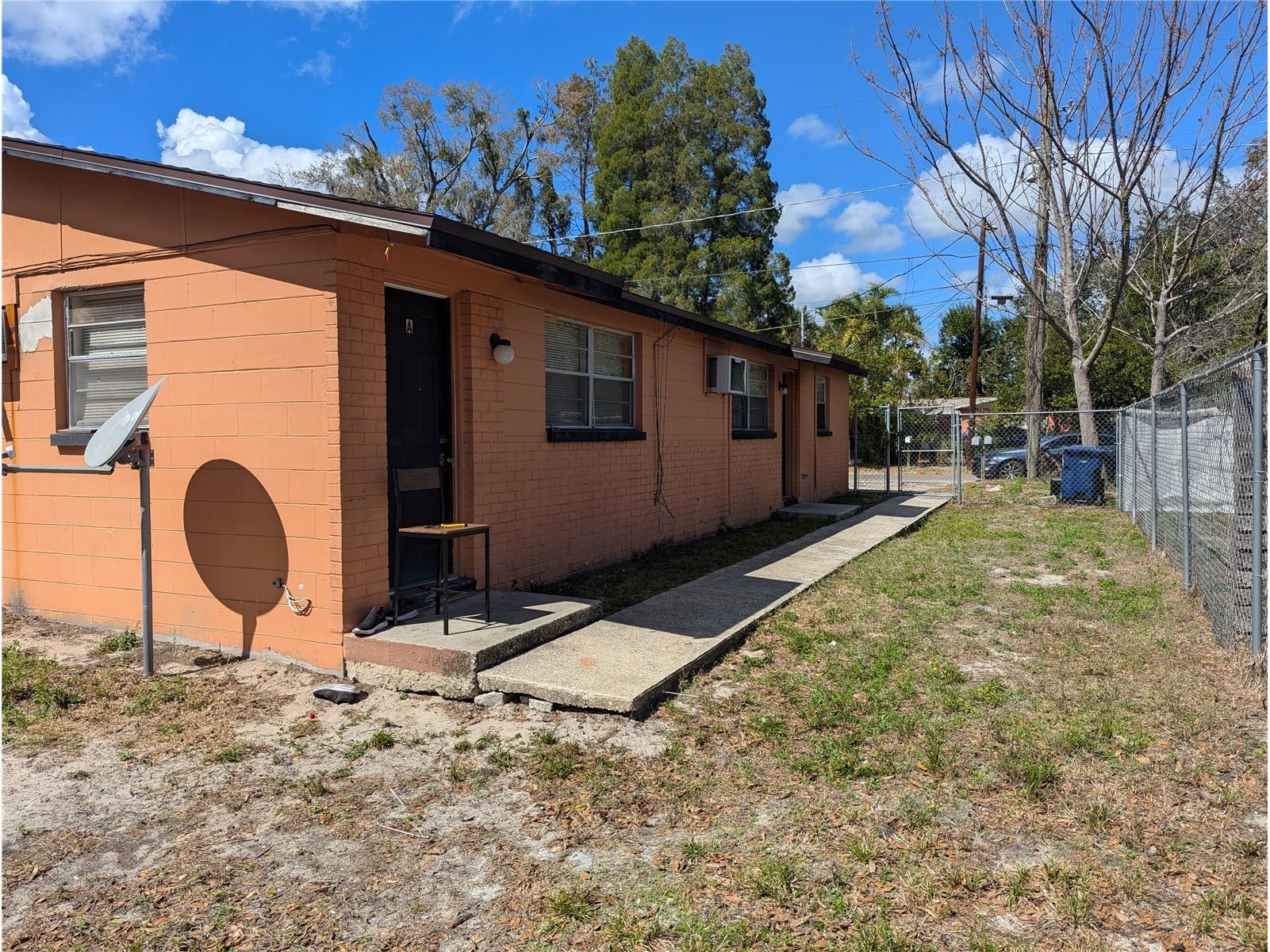 1215 E 108th Avenue Tampa FL 33612 TB8509073 image4