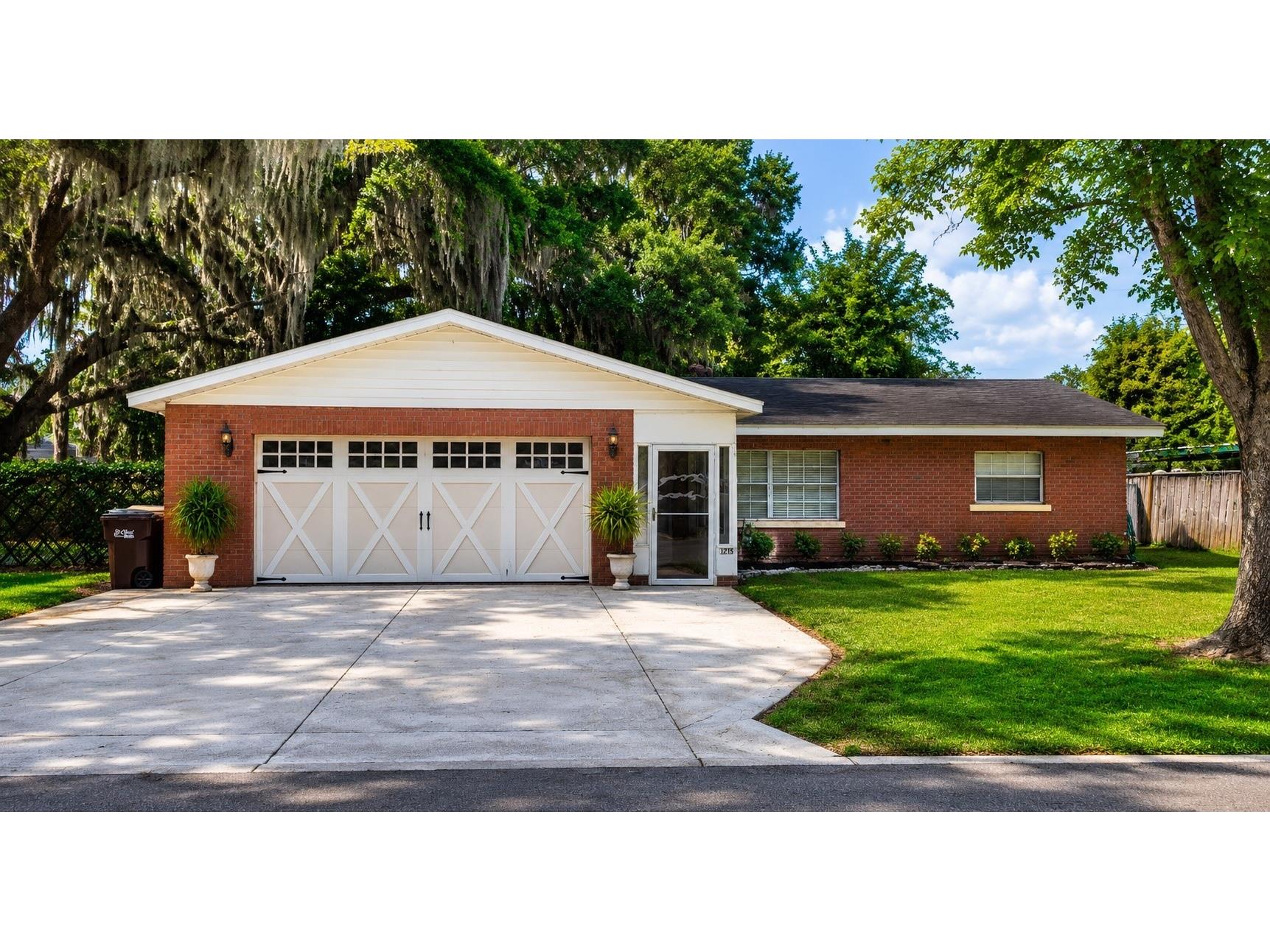 1215 E Lakeshore Boulevard Saint Cloud FL 34769 - LAKE TOHOPEKALIGA S5149864 image1