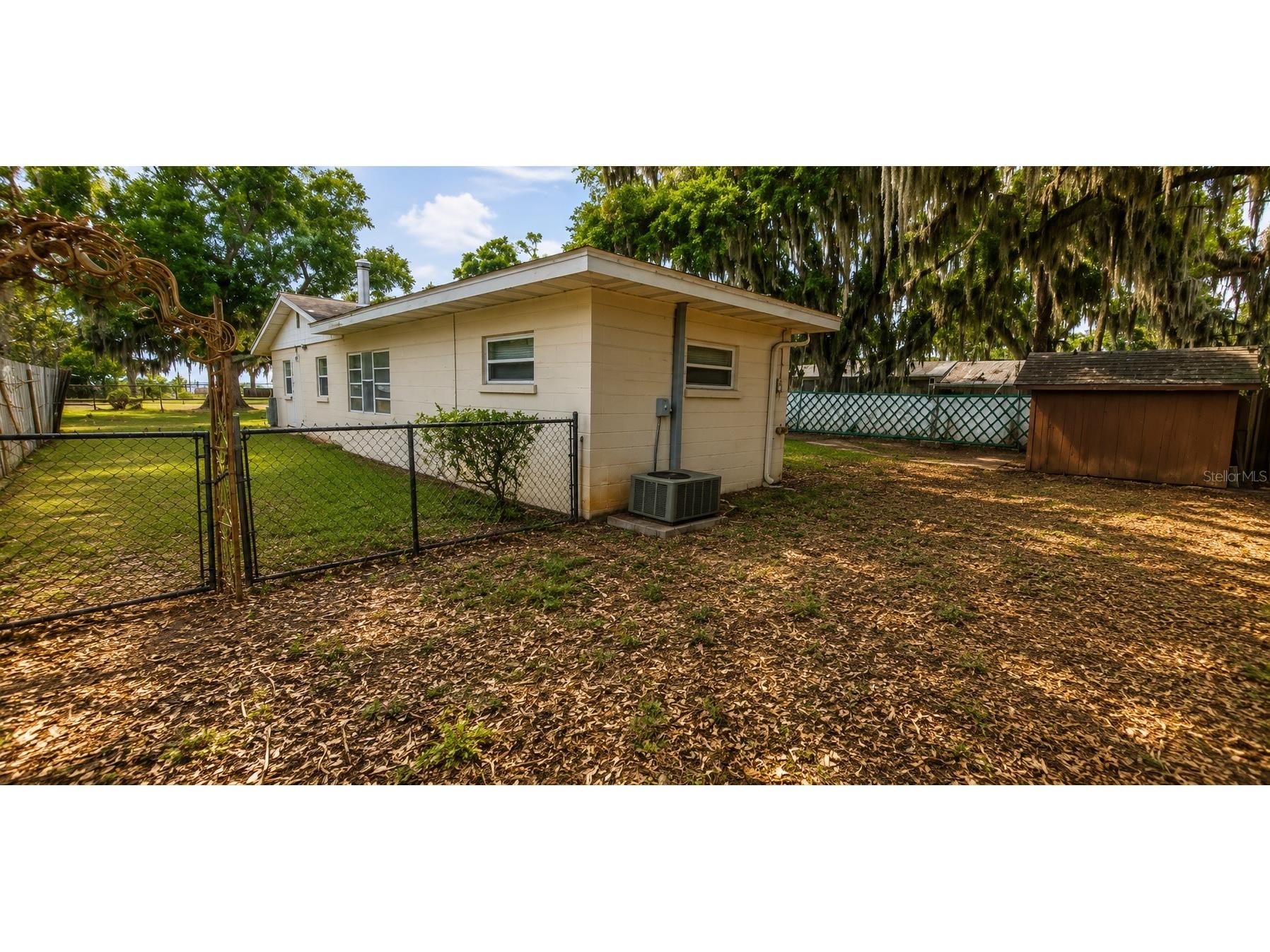 1215 E Lakeshore Boulevard Saint Cloud FL 34769 - LAKE TOHOPEKALIGA S5149864 image24