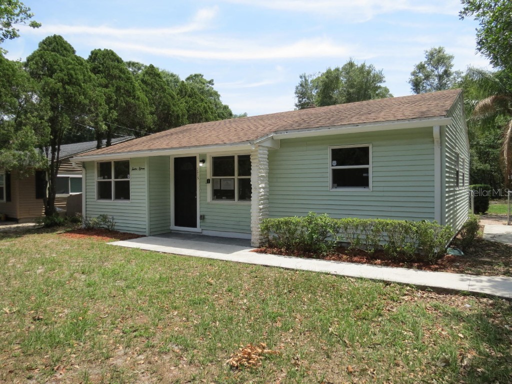 1215 E Lambright Street Tampa FL 33604 T3448634 image1