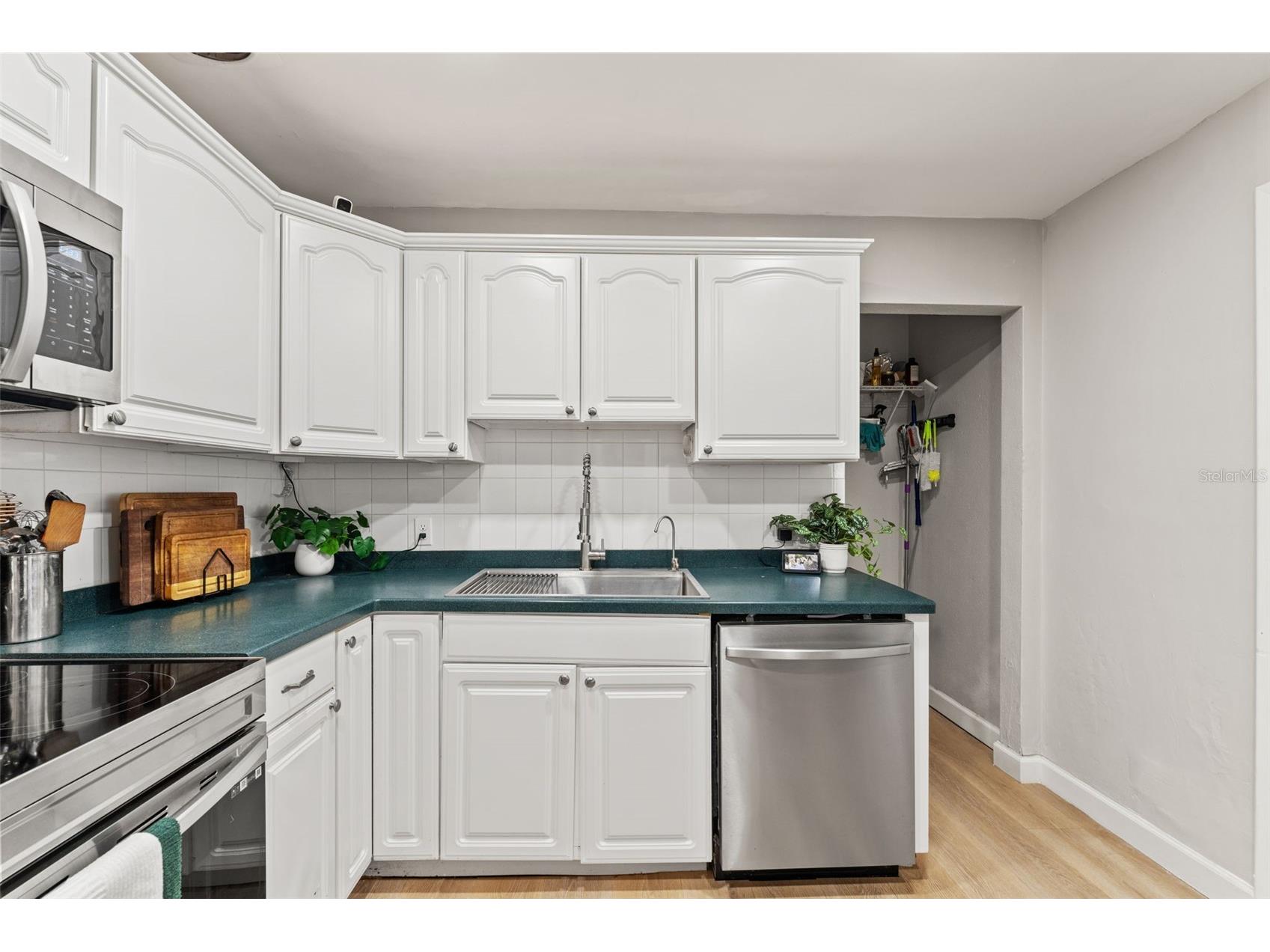 1215 E Lambright Street Tampa FL 33604 TB8430994 image15