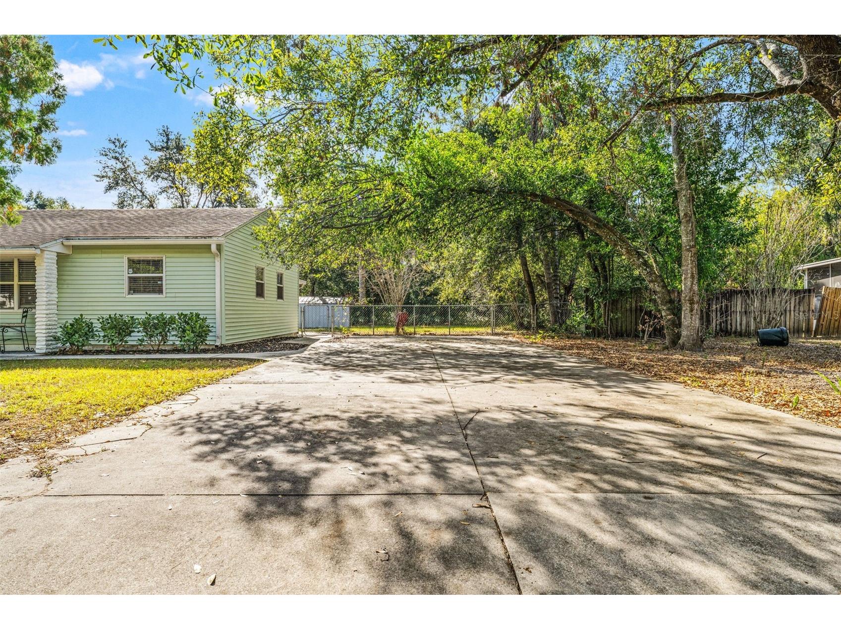 1215 E Lambright Street Tampa FL 33604 TB8430994 image27