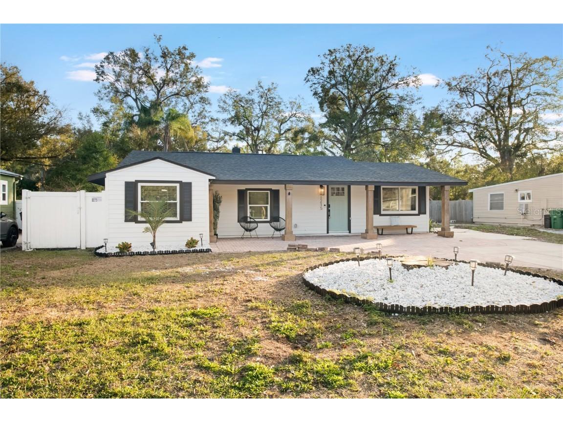 1215 E North Street Tampa FL 33604 TB8454493 image1