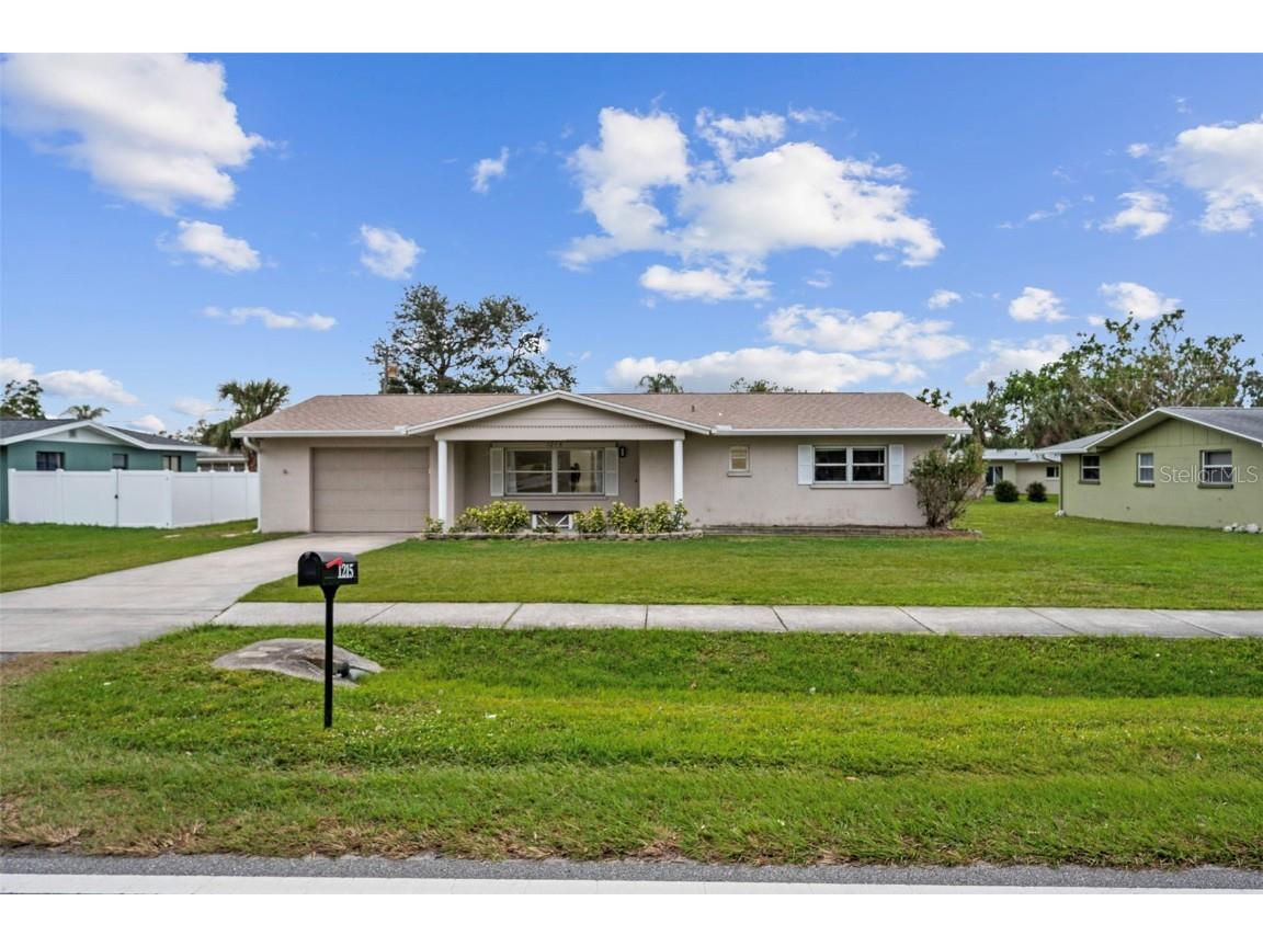 1215 E Venice Avenue Venice FL 34285 A4635504 image1