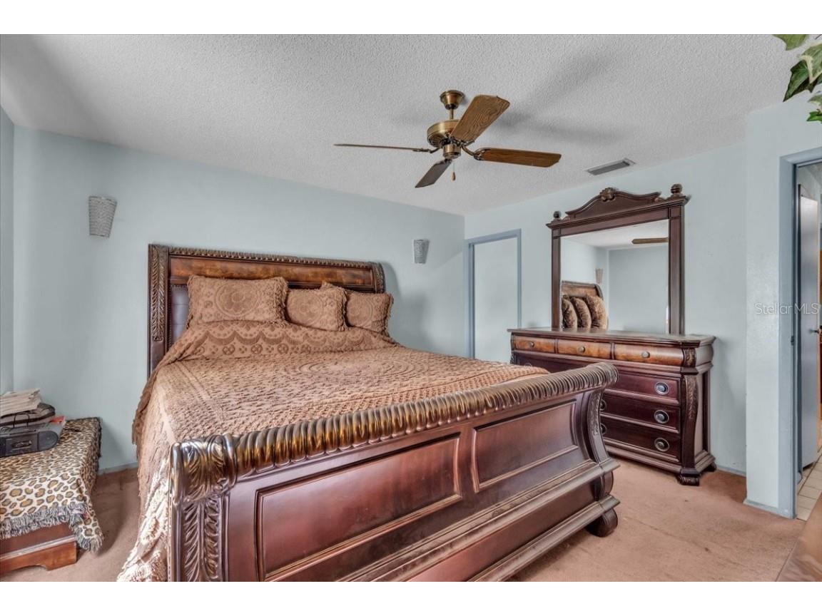 1215 Edgerton Drive Valrico FL 33594 TB8449026 image16