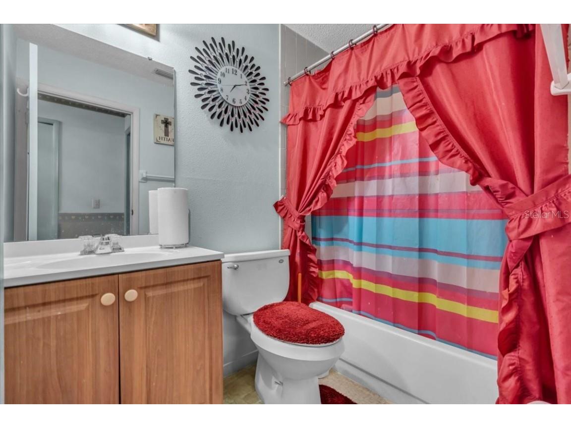 1215 Edgerton Drive Valrico FL 33594 TB8449026 image17