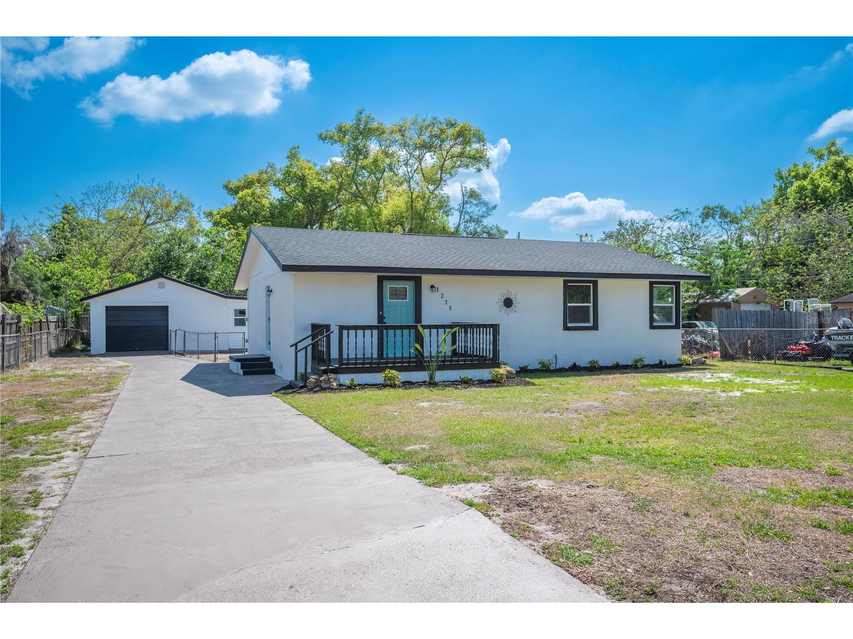 1215 El Camino Road Lakeland FL 33805 TB8491365 image1
