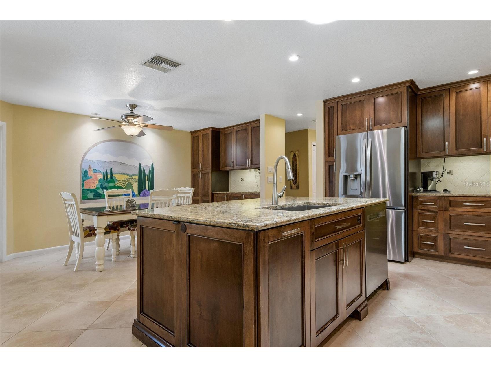 1215 Huntington Lane Safety Harbor FL 34695 O6402297 image9