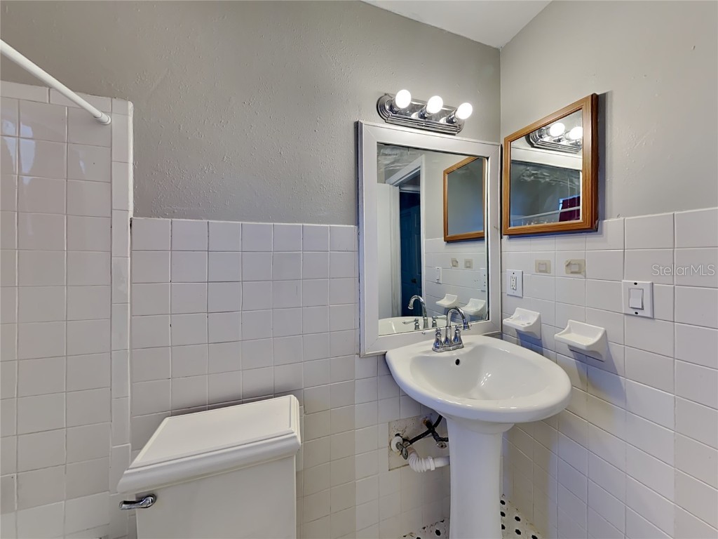 1215 Lake Highland Drive Orlando FL 32803 O6361504 image13