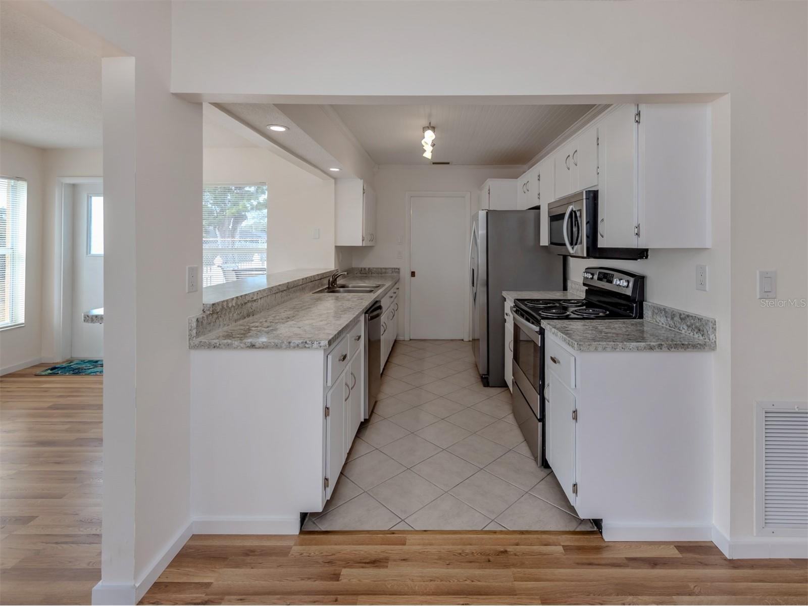 1215 Mango Avenue Venice FL 34285 N6142720 image26