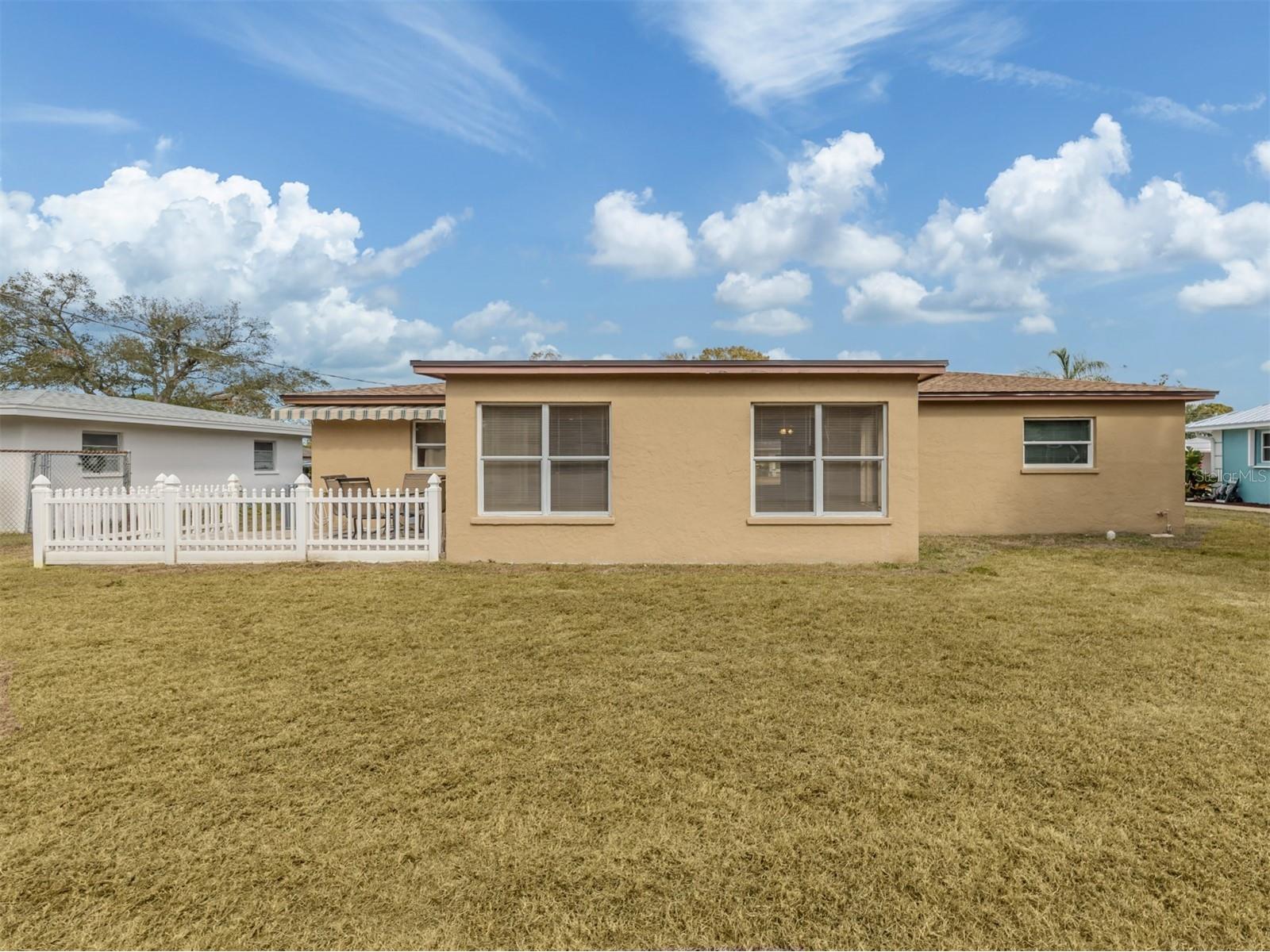 1215 Mango Avenue Venice FL 34285 N6142720 image3