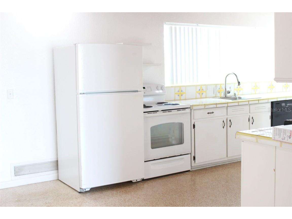 1215 N Atlantic Avenue New Smyrna Beach FL 32169 NS1083161 image41