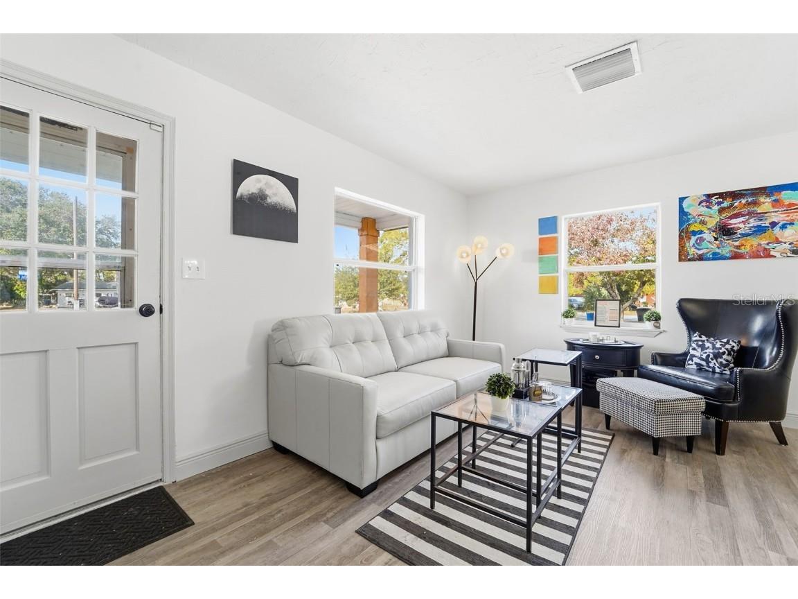 1215 Nicholson Street Clearwater FL 33755 TB8453401 image3