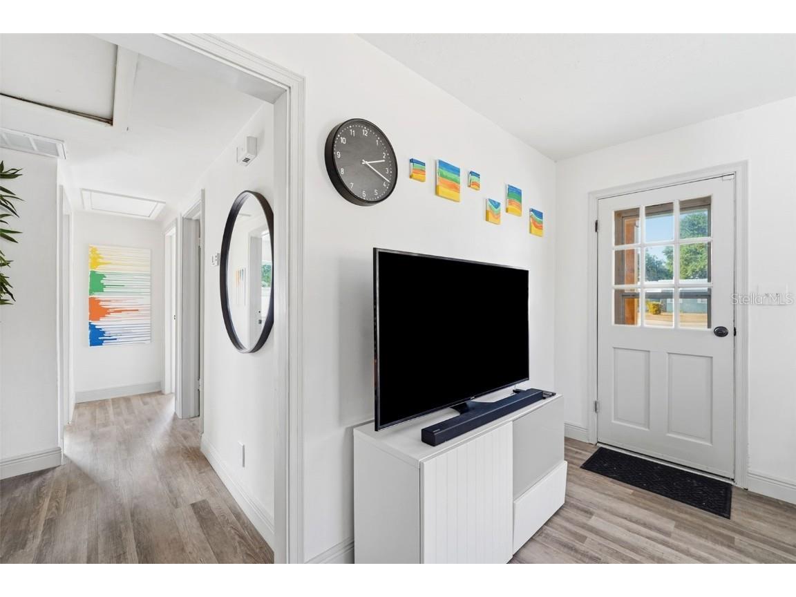 1215 Nicholson Street Clearwater FL 33755 TB8453401 image9