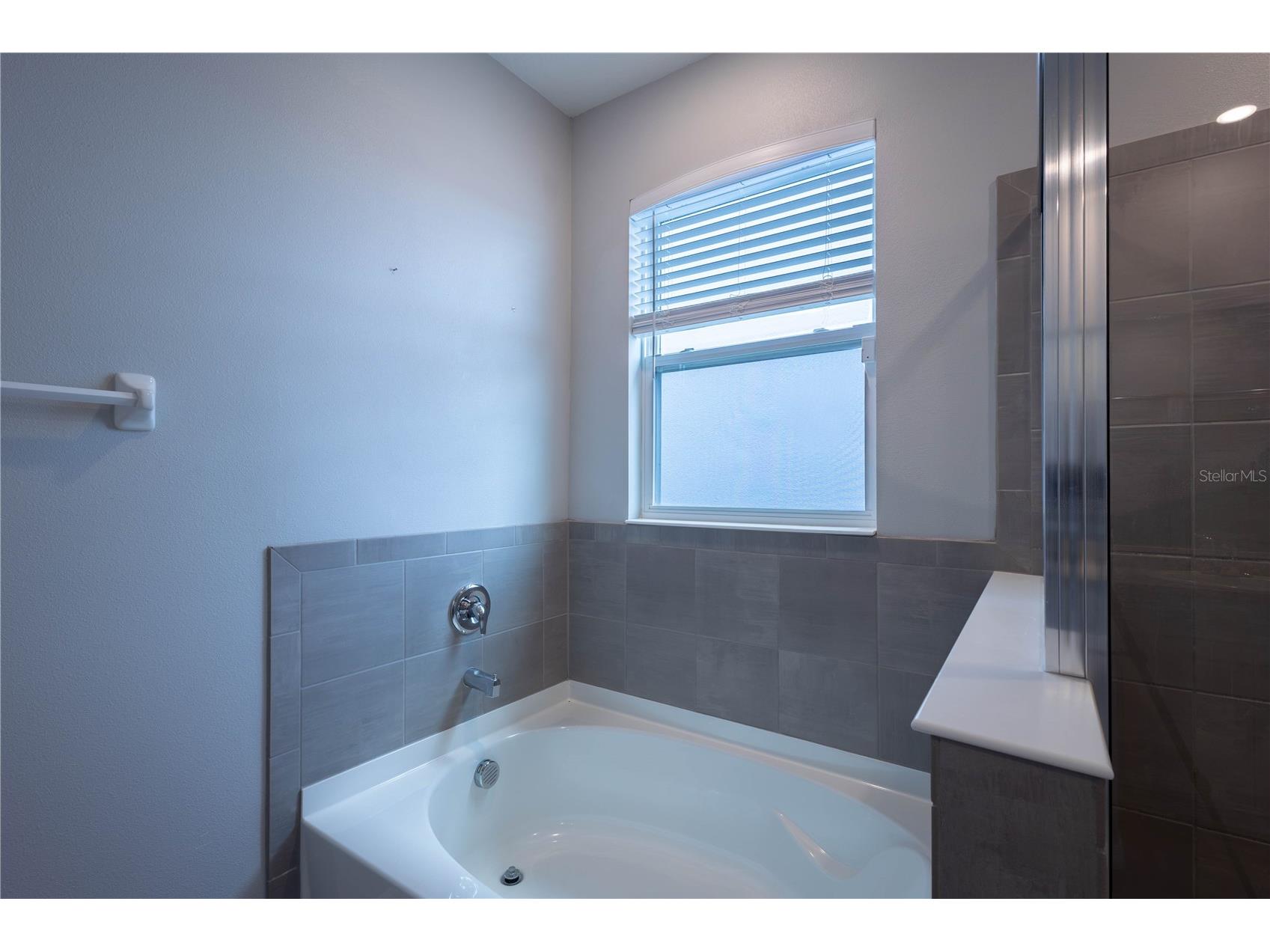 1215 Ocean Spray Drive Ruskin FL 33570 TB8529471 image29