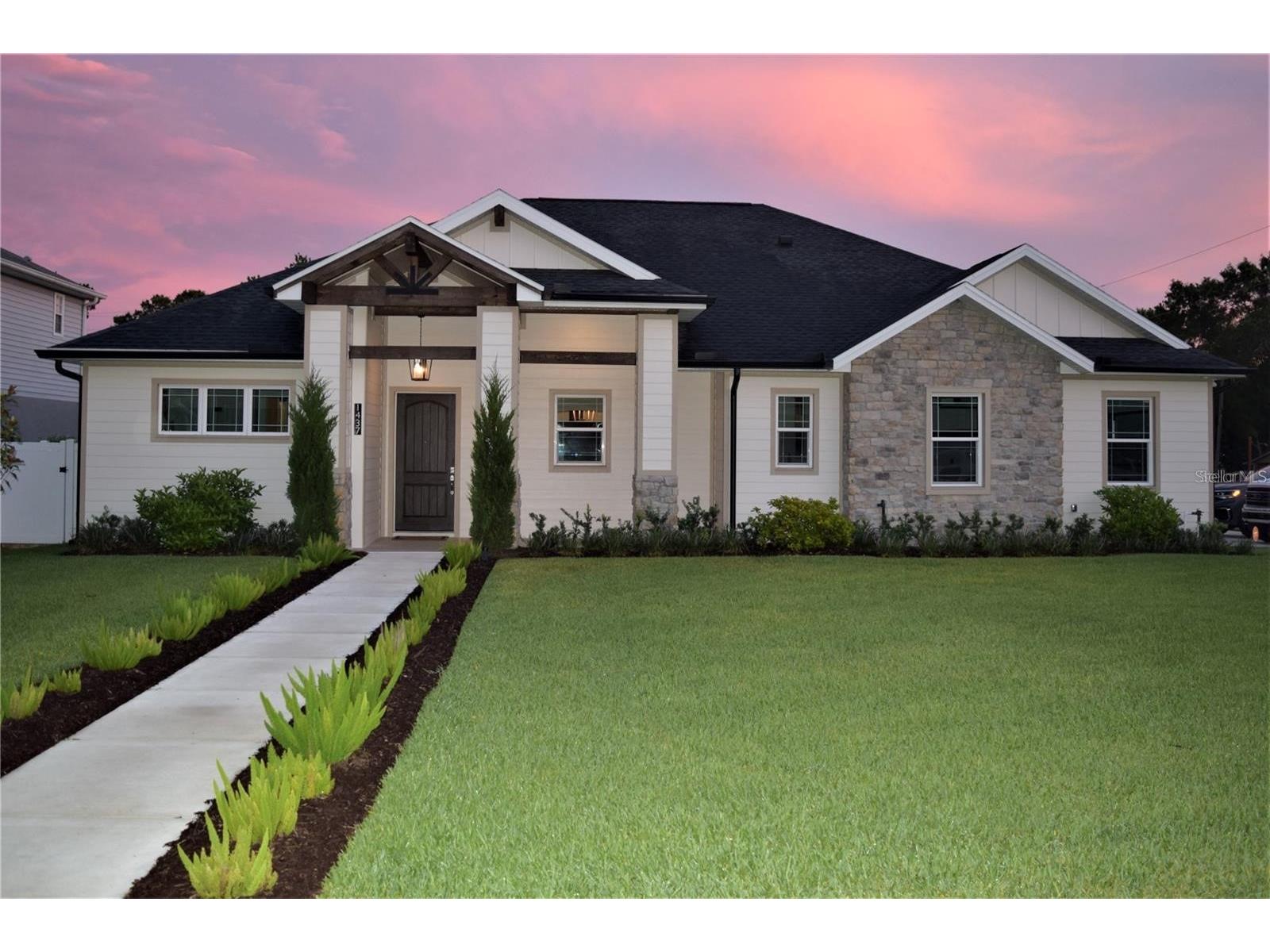 1215 Orange Avenue Dunedin FL 34698 TB8474275 image1