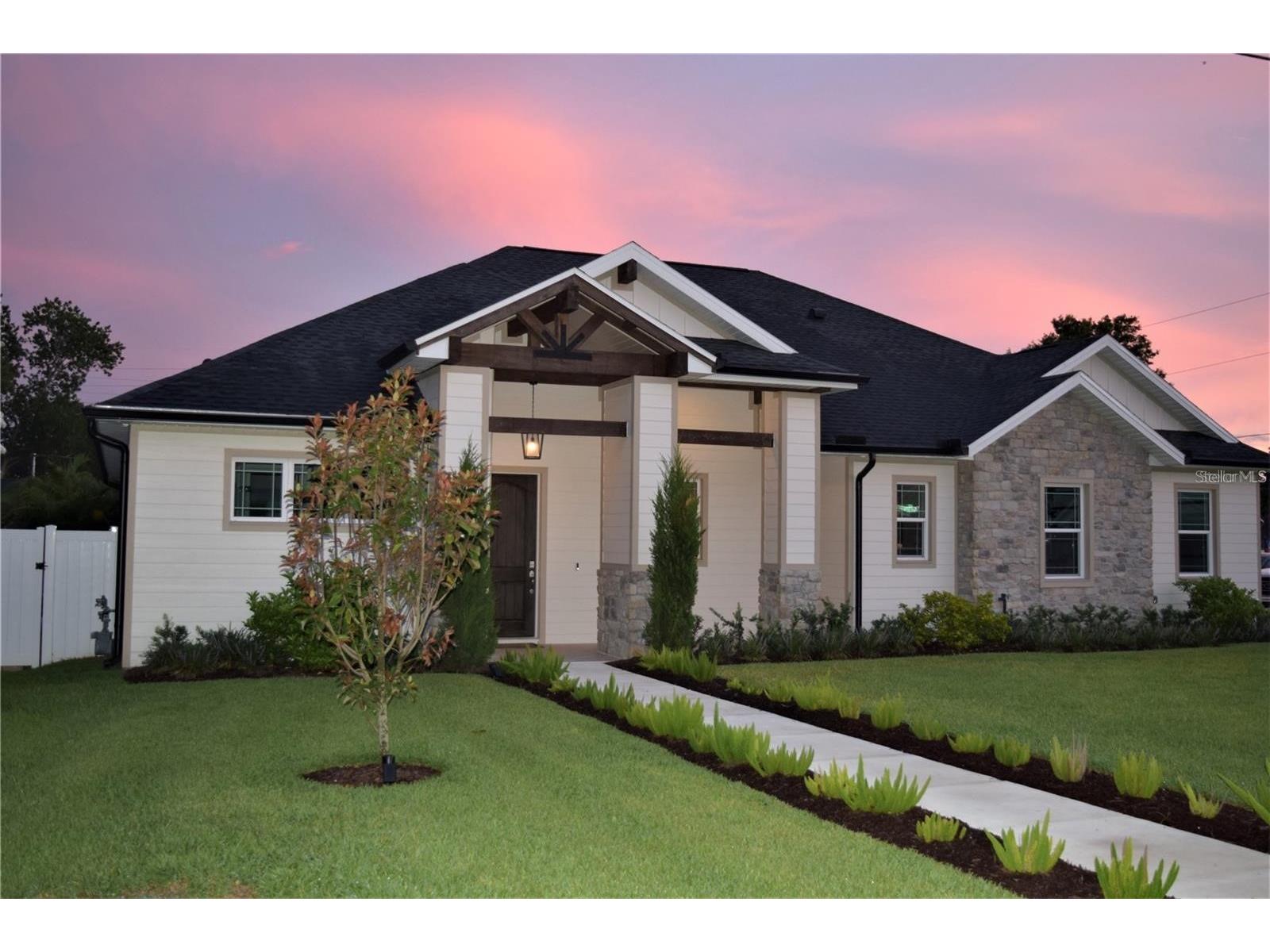 1215 Orange Avenue Dunedin FL 34698 TB8474275 image2