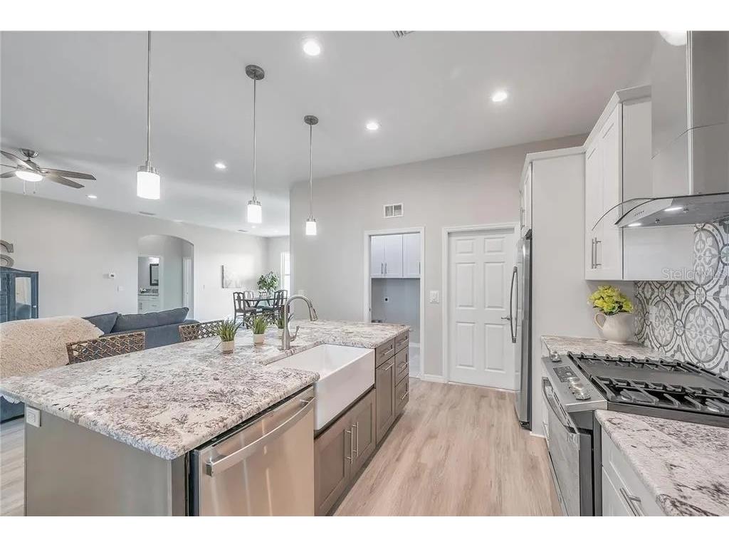 1215 Orange Avenue Dunedin FL 34698 TB8474275 image3