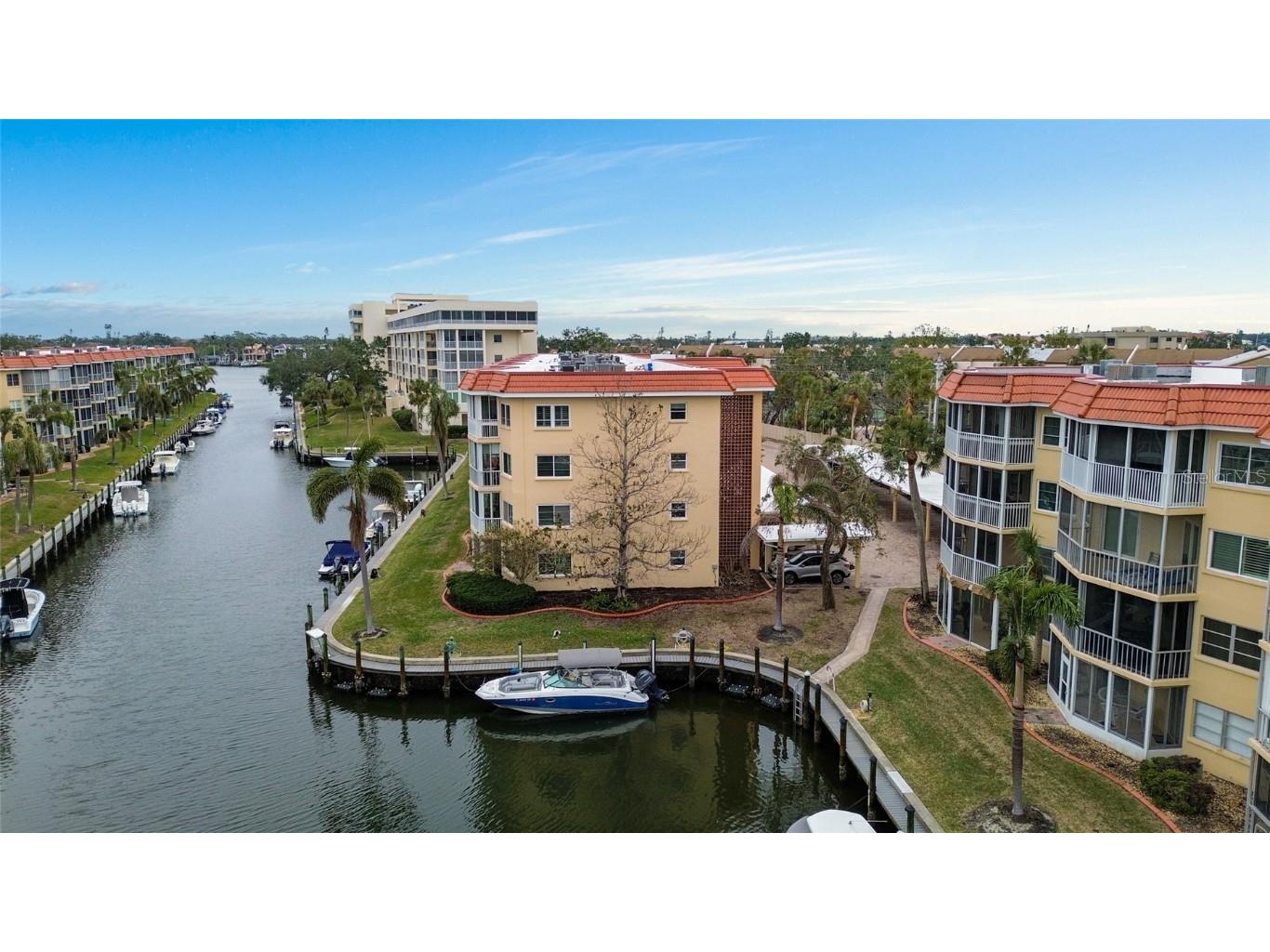 1215 S Portofino Drive #108 Sarasota FL 34242 A4637058 image1