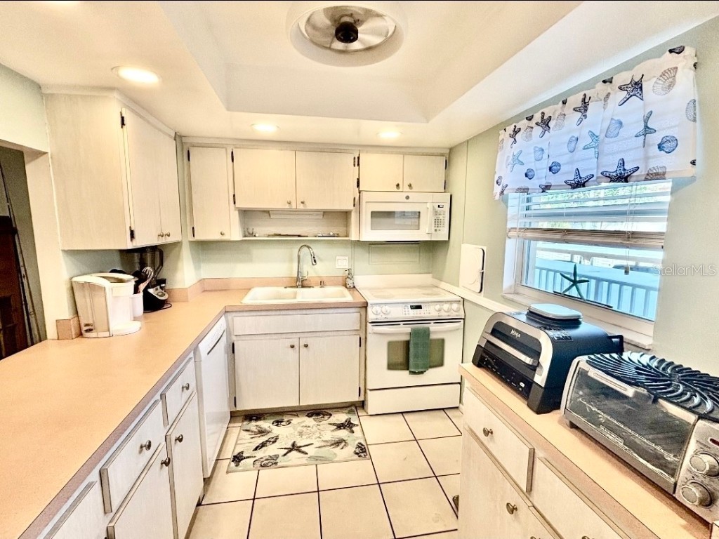 1215 S Portofino Drive #202 Sarasota FL 34242 A4658857 image13