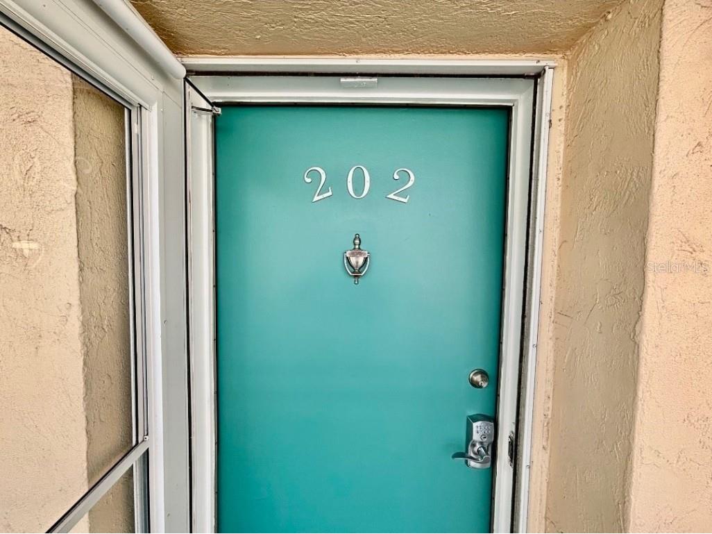 1215 S Portofino Drive #202 Sarasota FL 34242 A4658857 image2