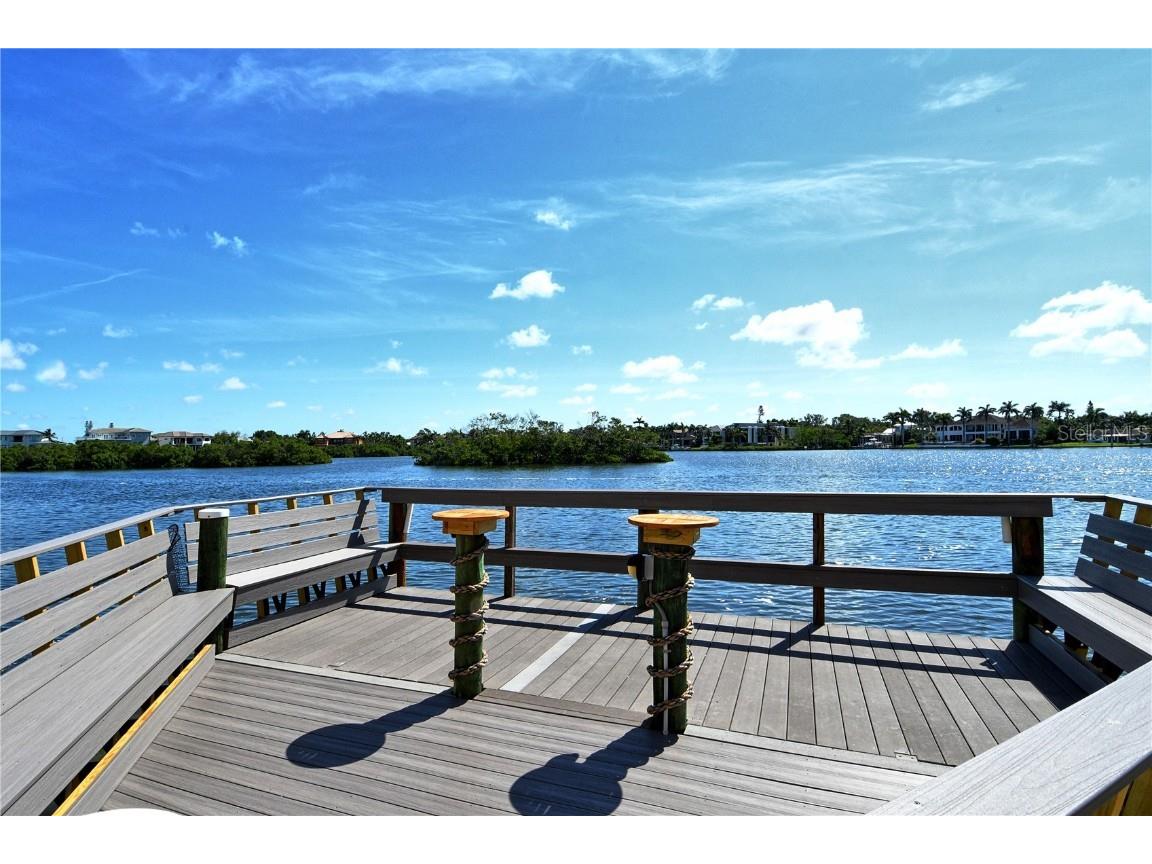 1215 S Portofino Drive #202 Sarasota FL 34242 A4658857 image32