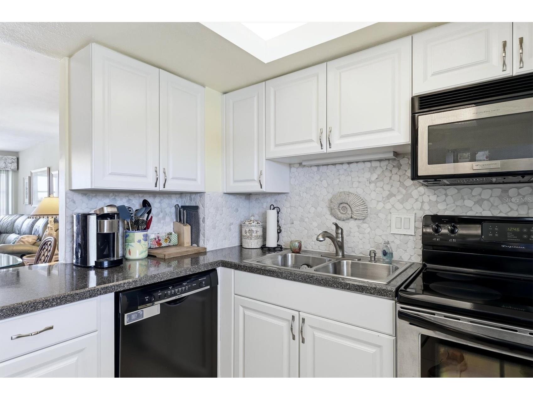 1215 S Portofino Drive #406 Sarasota FL 34242 A4691798 image15