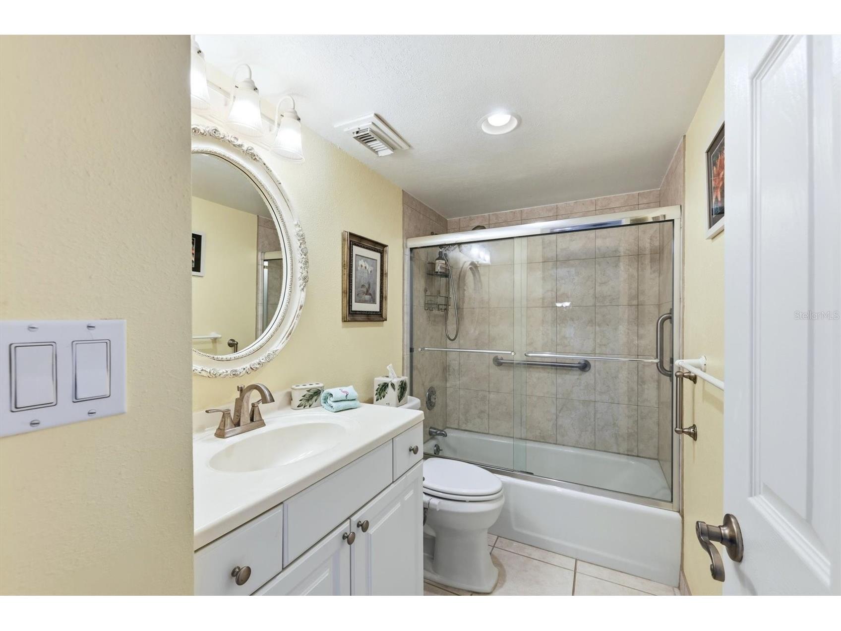 1215 S Portofino Drive #406 Sarasota FL 34242 A4691798 image18