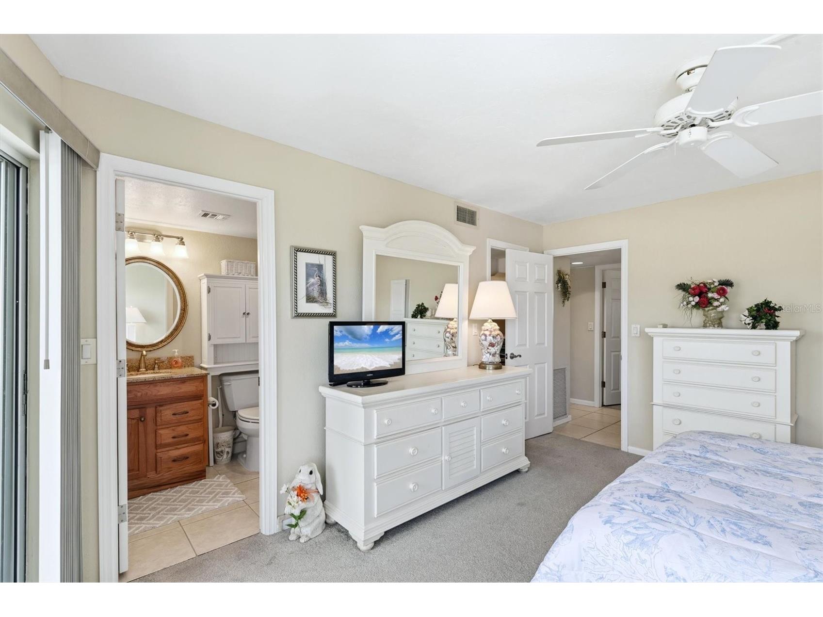 1215 S Portofino Drive #406 Sarasota FL 34242 A4691798 image22