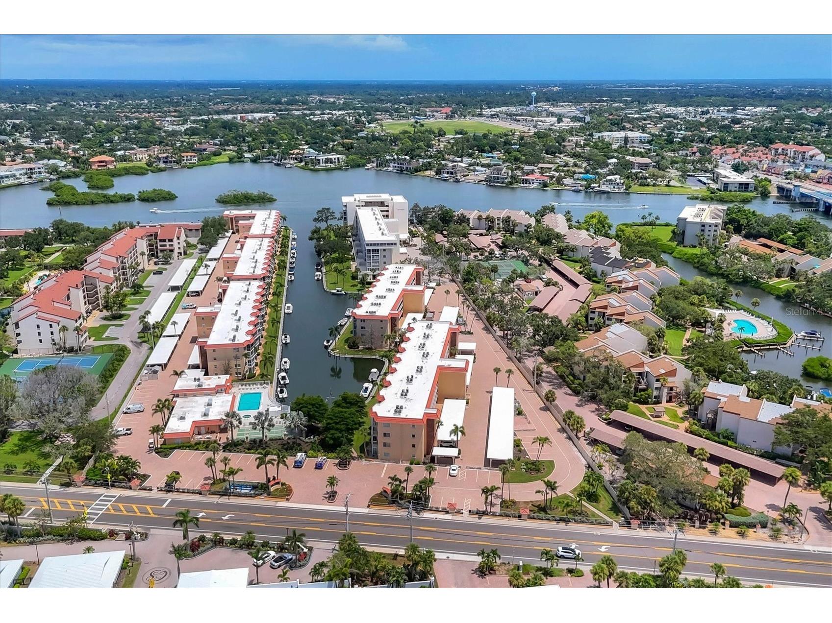 1215 S Portofino Drive #406 Sarasota FL 34242 A4691798 image30