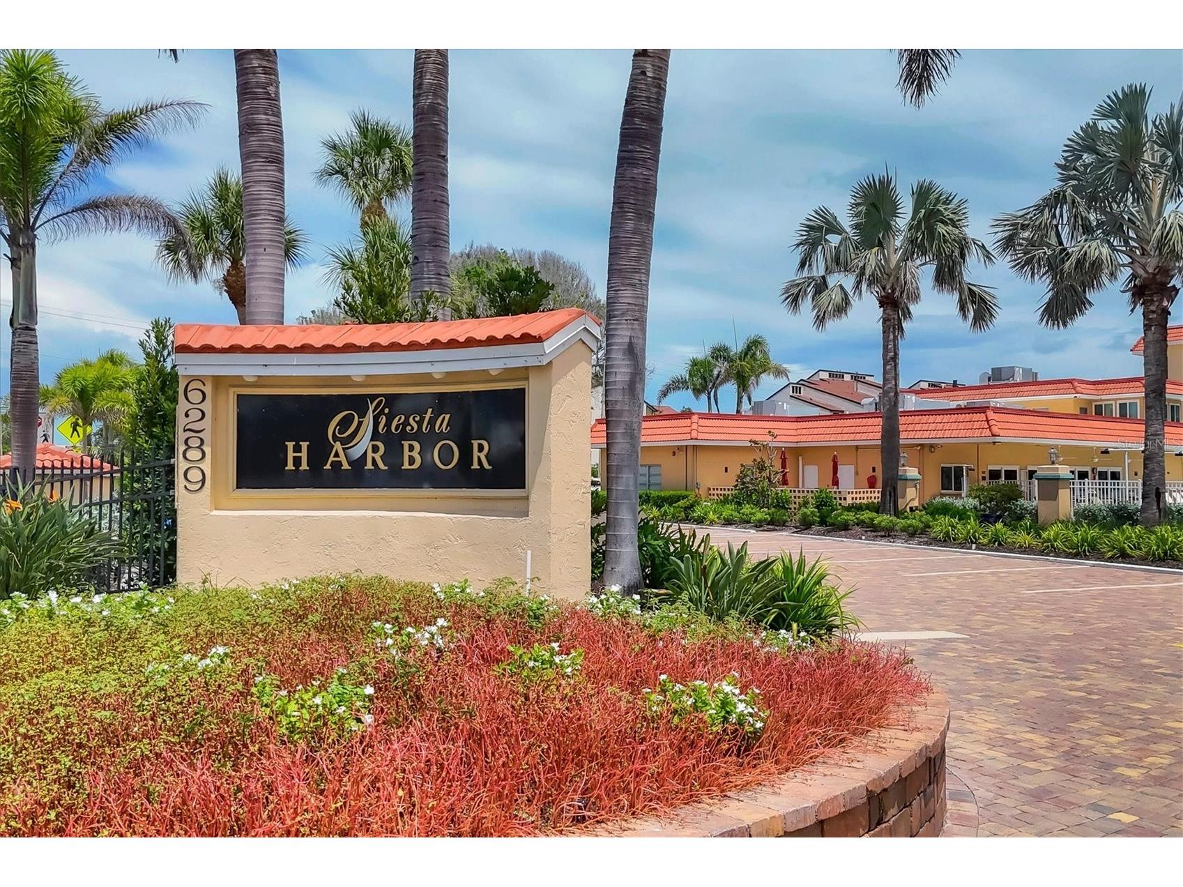 1215 S Portofino Drive #406 Sarasota FL 34242 A4691798 image40