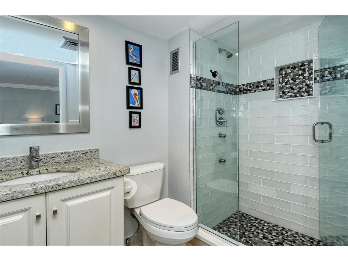 1215 S Portofino Drive N #308 Sarasota FL 34242 A4625855 image10