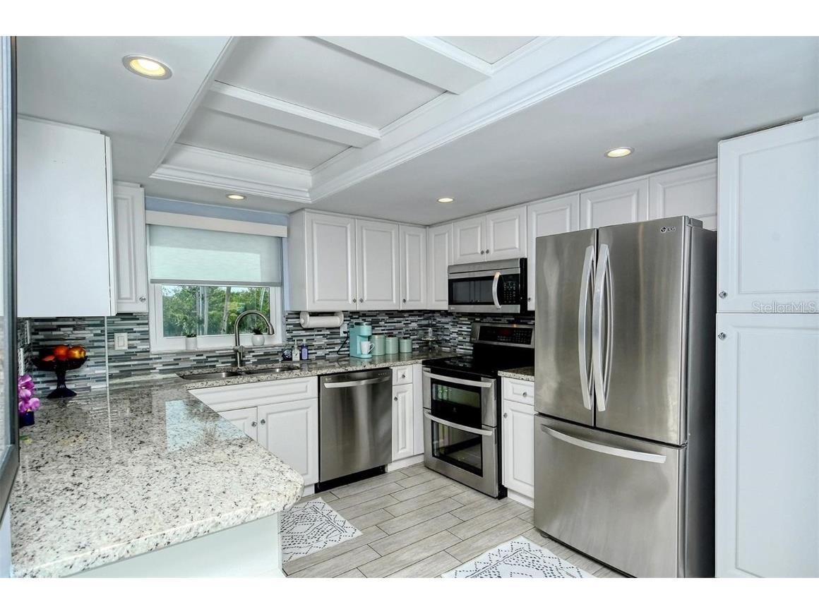 1215 S Portofino Drive N #308 Sarasota FL 34242 A4625855 image3