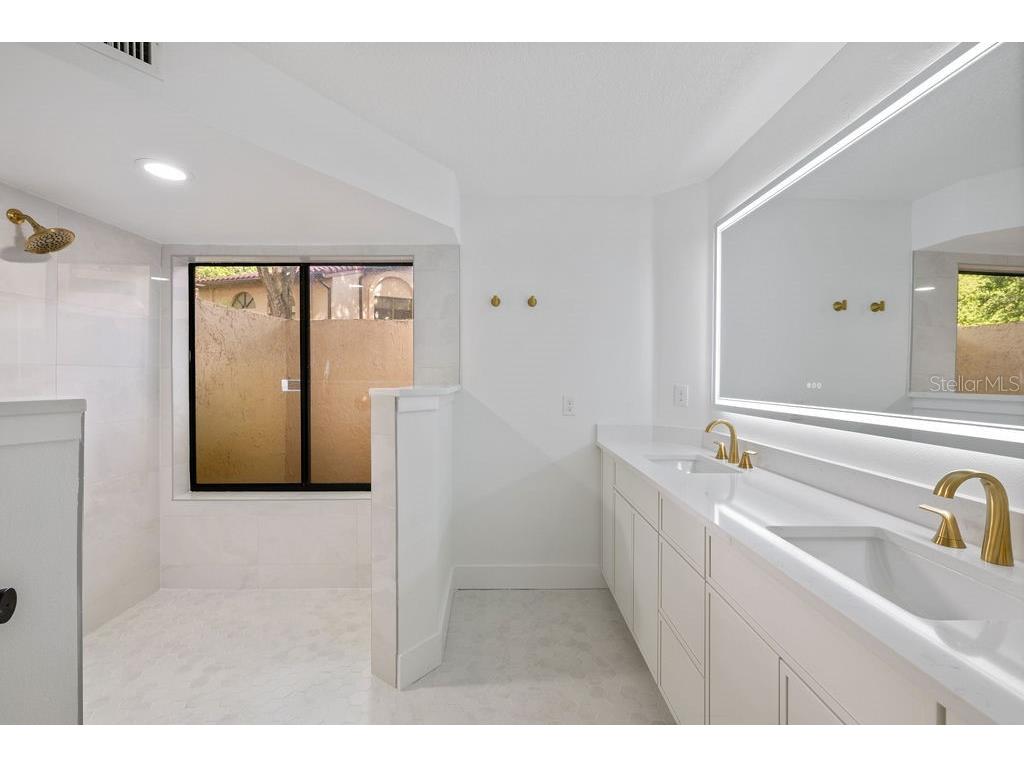 1215 Salerno Court #1215 Orlando FL 32806 O6395743 image29