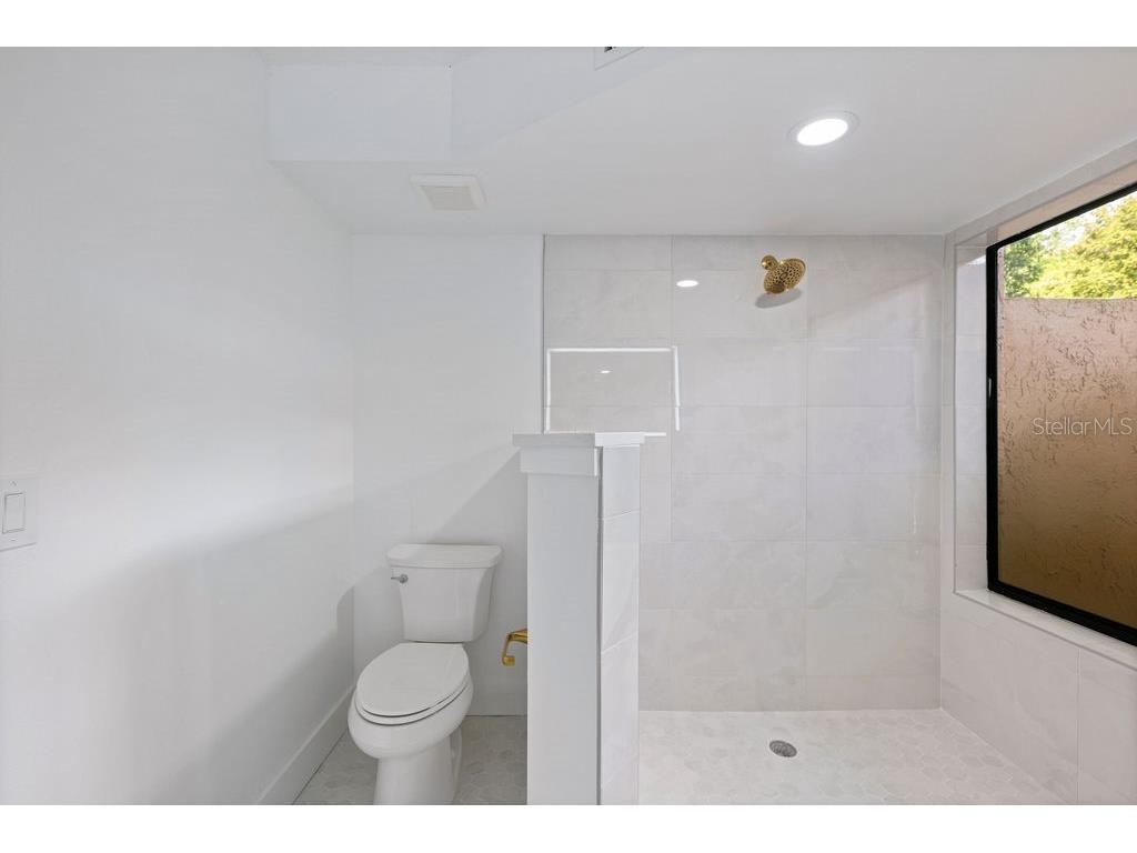 1215 Salerno Court #1215 Orlando FL 32806 O6395743 image32
