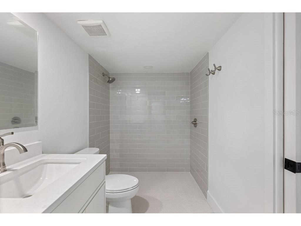 1215 Salerno Court #1215 Orlando FL 32806 O6395743 image37