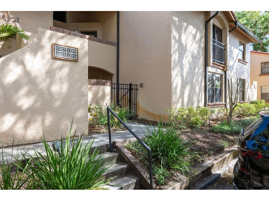 1215 Salerno Court #1215 Orlando FL 32806 O6395743 image4