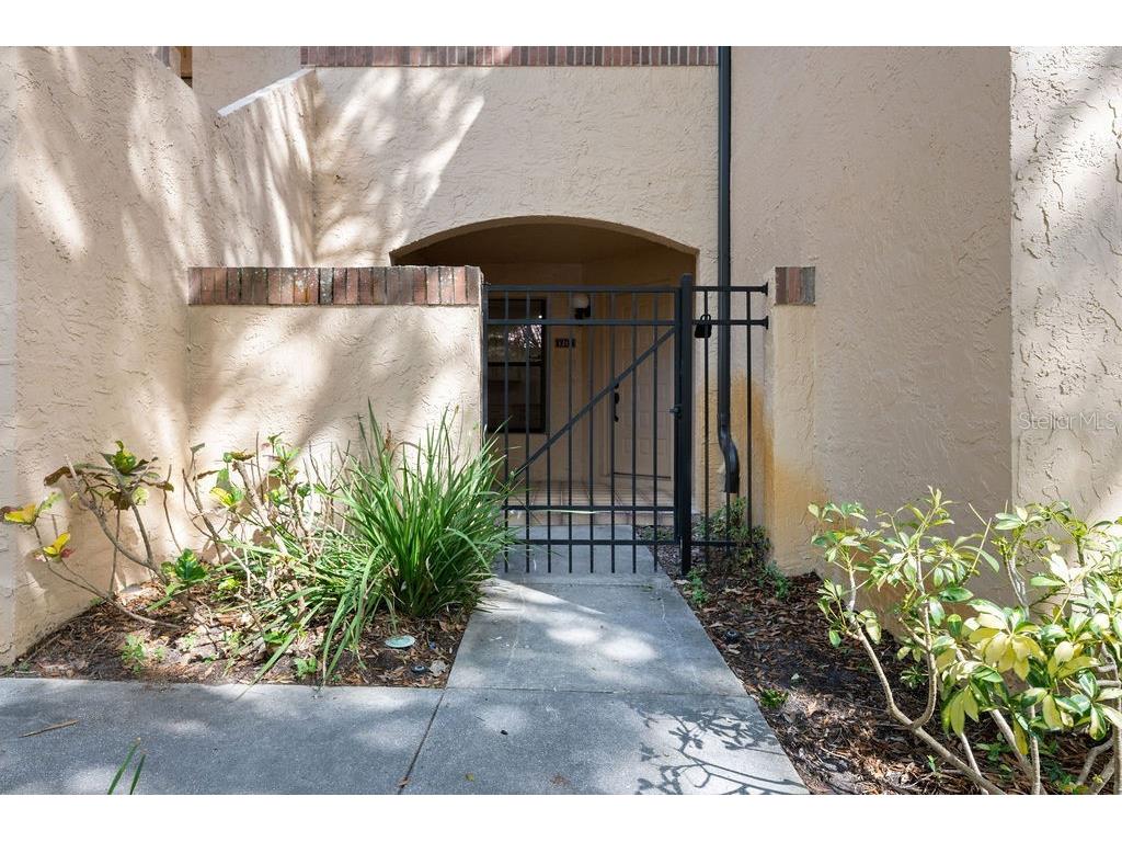 1215 Salerno Court #1215 Orlando FL 32806 O6395743 image5
