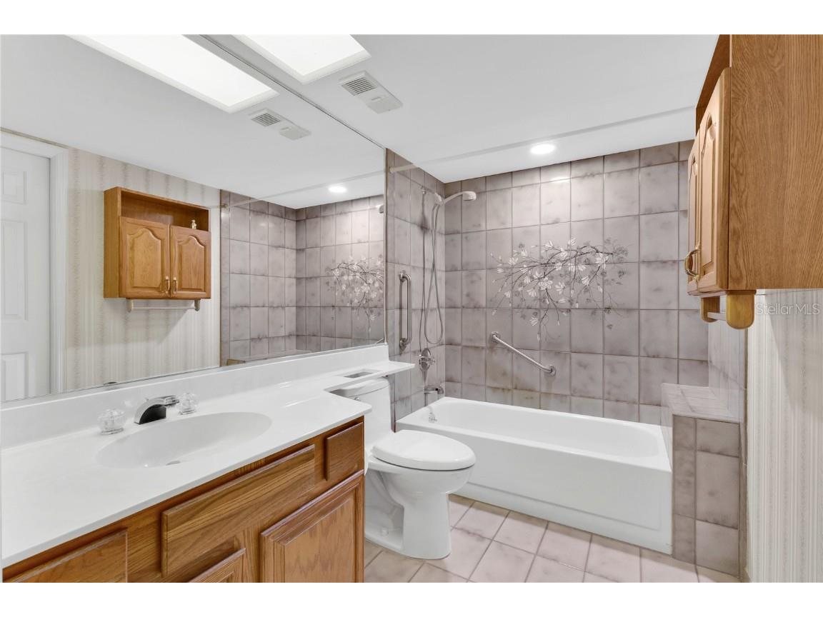 1215 Salerno Court #GE Orlando FL 32806 O6329832 image17