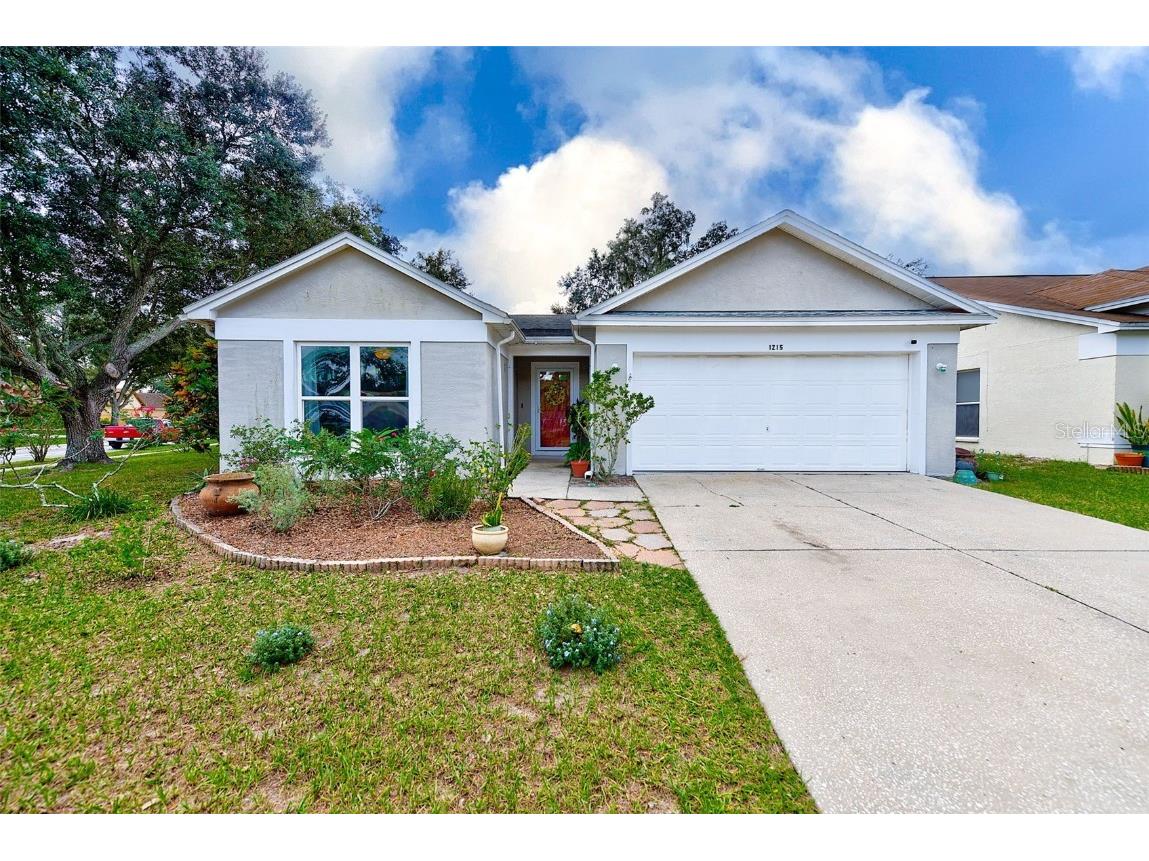 1215 Sawdust Court Valrico FL 33596 A4581560 image1