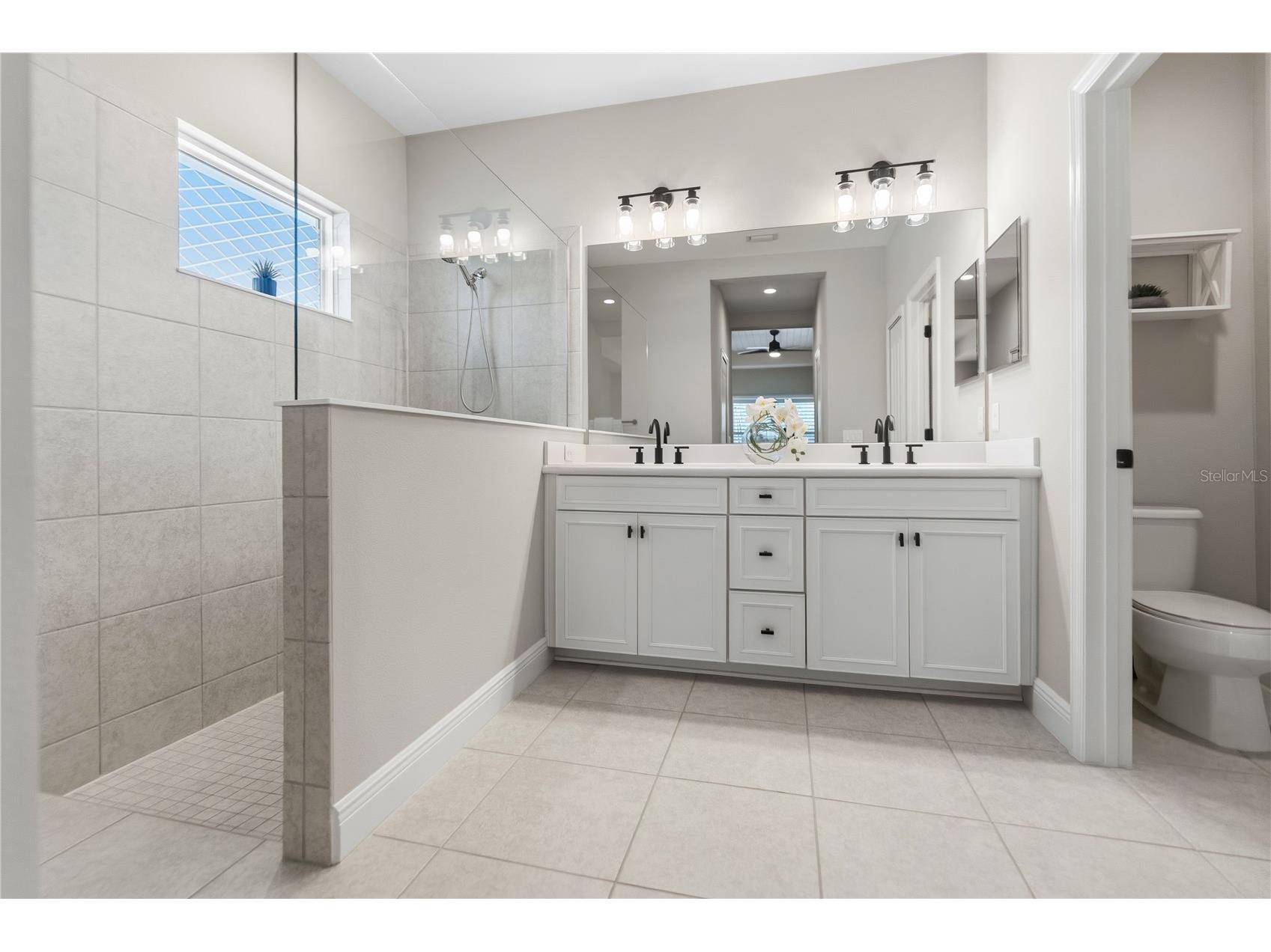 1215 Thornbury Drive Parrish FL 34219 A4690867 image17