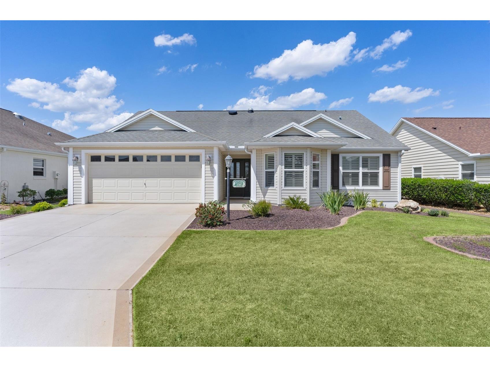 1215 Westmoreland Loop The Villages FL 32162 G5111543 image1