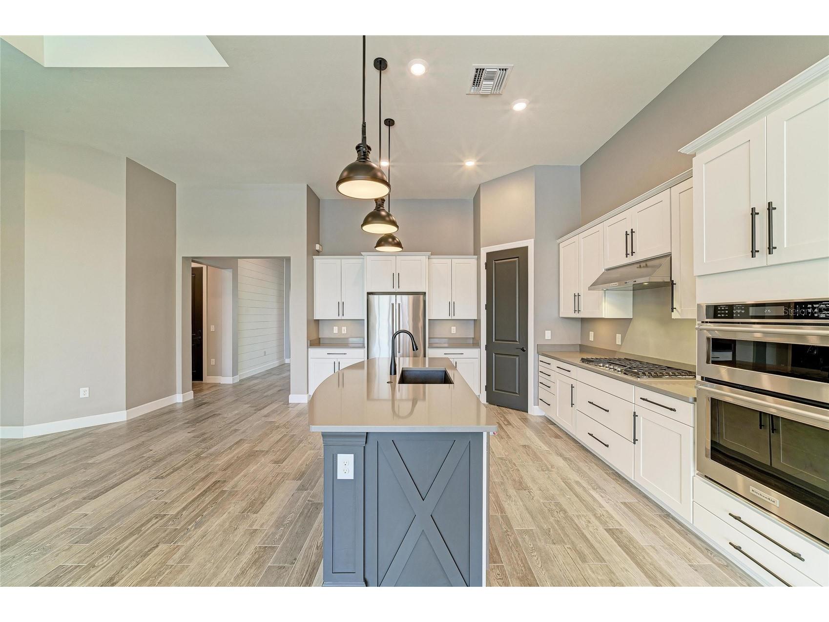 12151 Cranston Way Lakewood Ranch FL 34211 A4692938 image14