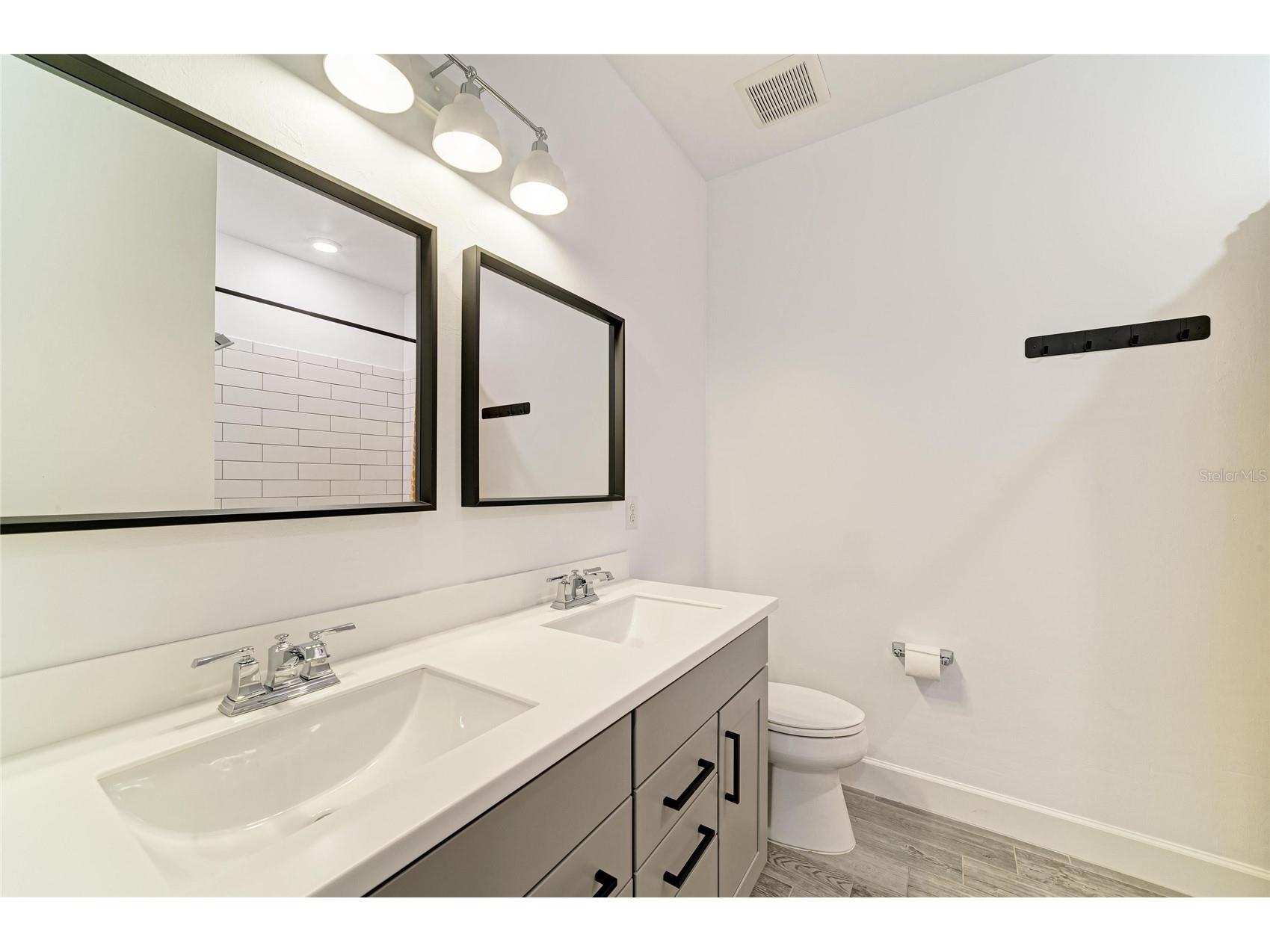 12151 Cranston Way Lakewood Ranch FL 34211 A4692938 image41