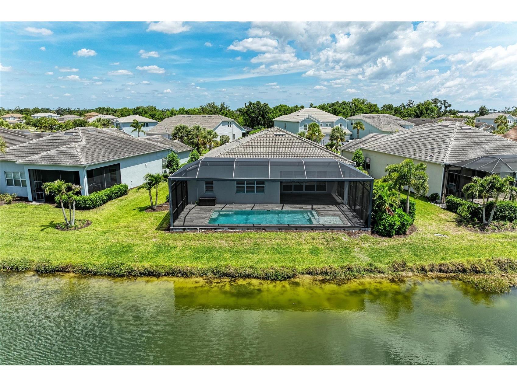 12151 Cranston Way Lakewood Ranch FL 34211 A4692938 image55