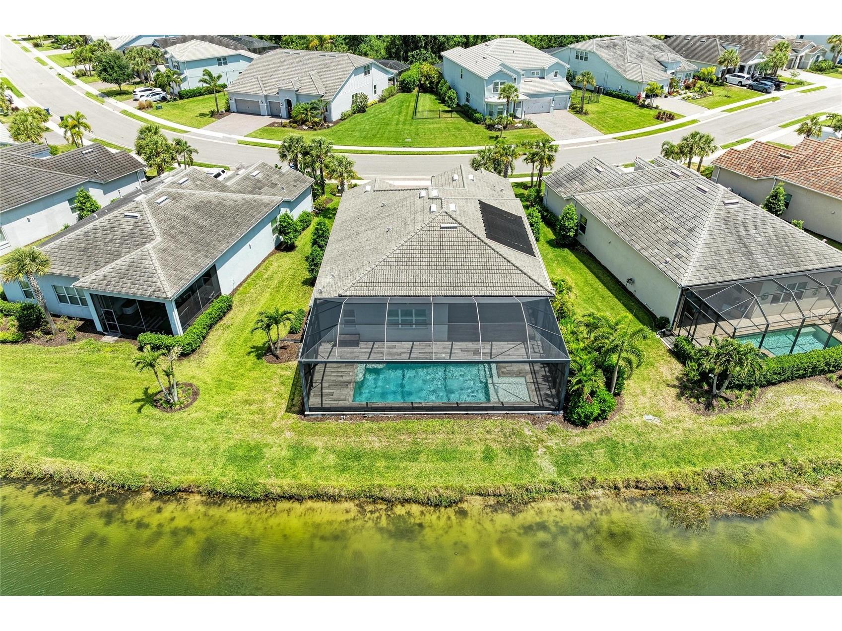12151 Cranston Way Lakewood Ranch FL 34211 A4692938 image56