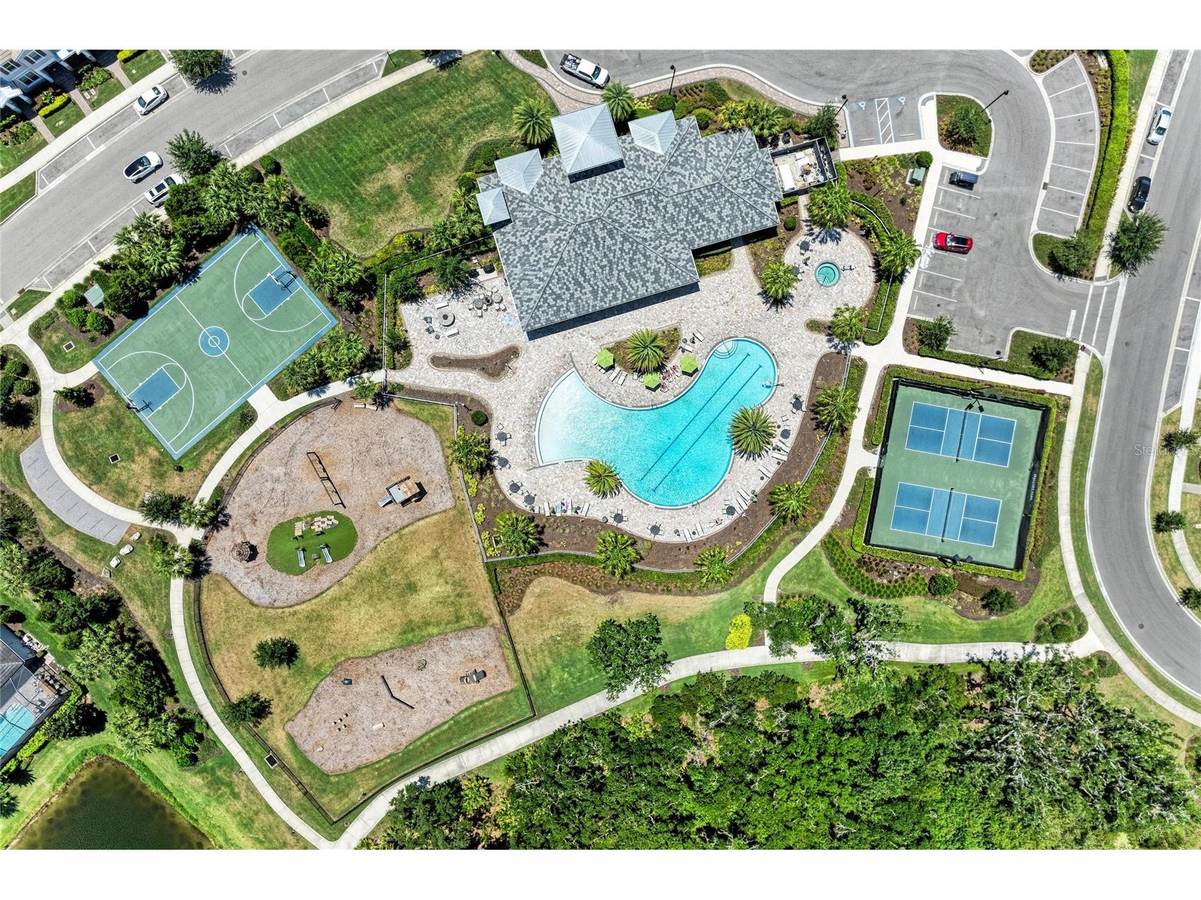 12151 Cranston Way Lakewood Ranch FL 34211 A4692938 image77